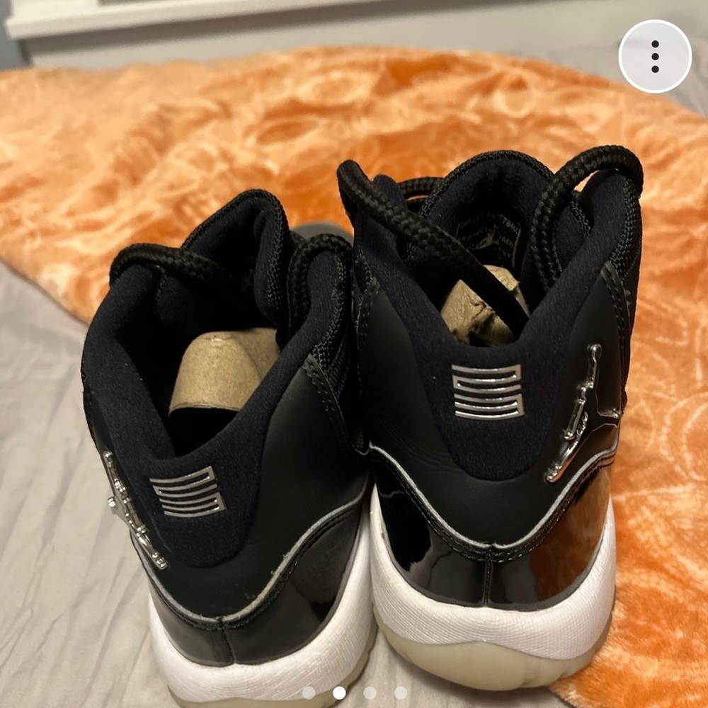 Jordan 11 Retro Jubilee Black
